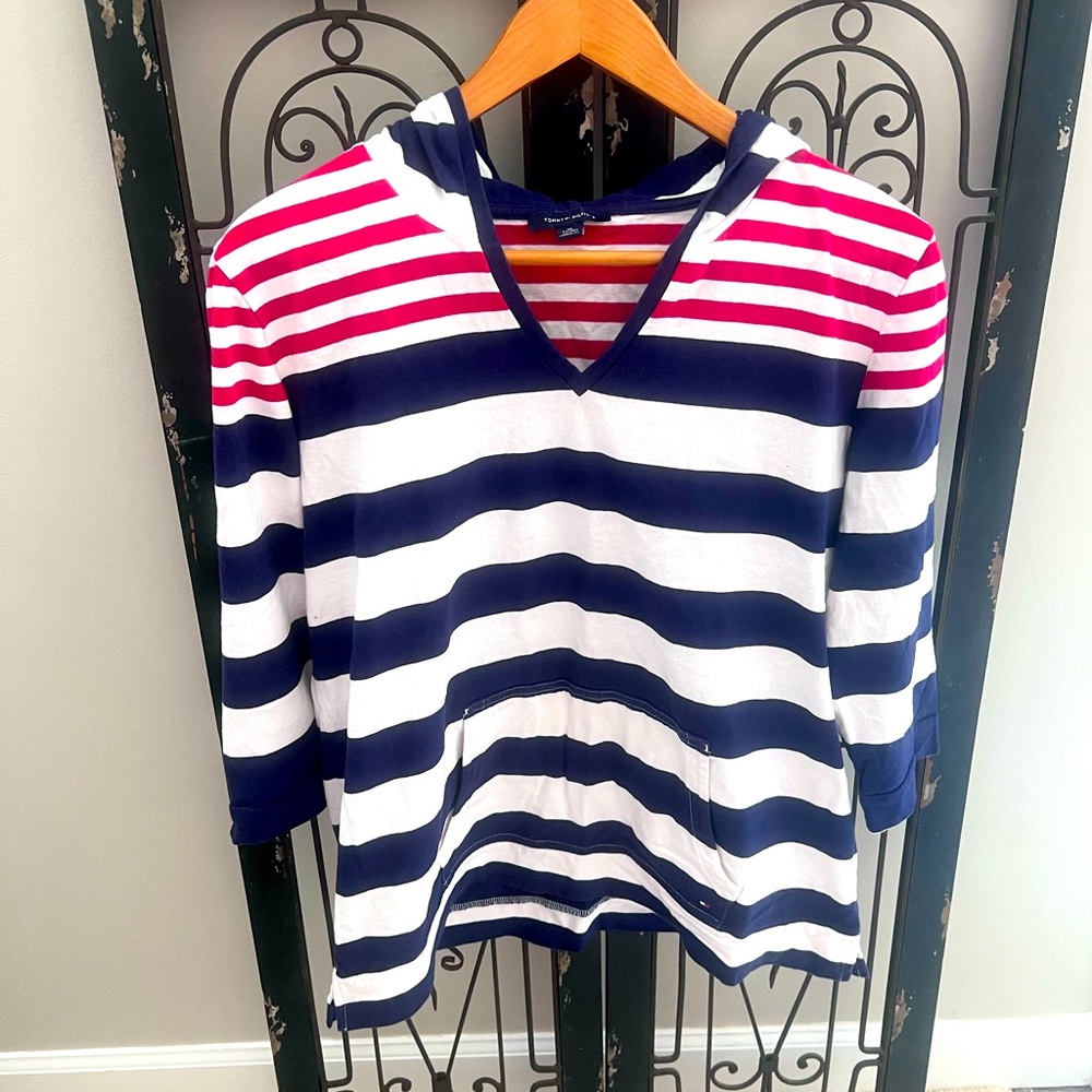 3/4 sleeve hooded pullover from Tommy Hilfiger. Perfect for a day in the sun.
